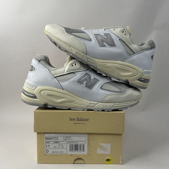 New Balance x Teddy Santis 990v2 “Sea Salt" 2024 - Picture 1 of 5